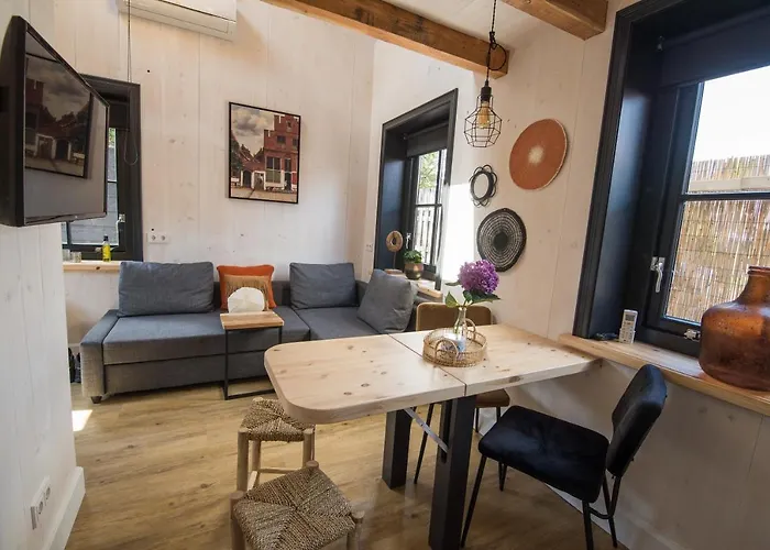 Luxury * Monnickendam