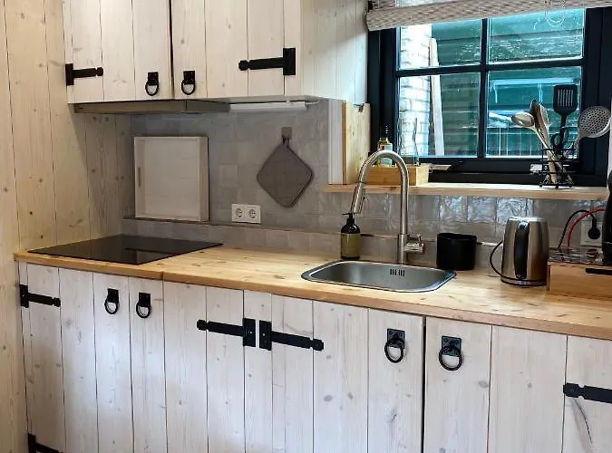 Luxury * Monnickendam