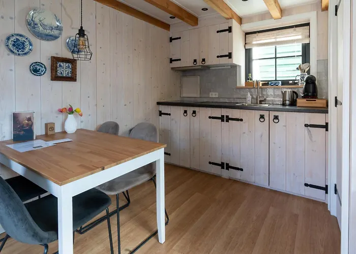 Luxury Chalet Monnickendam